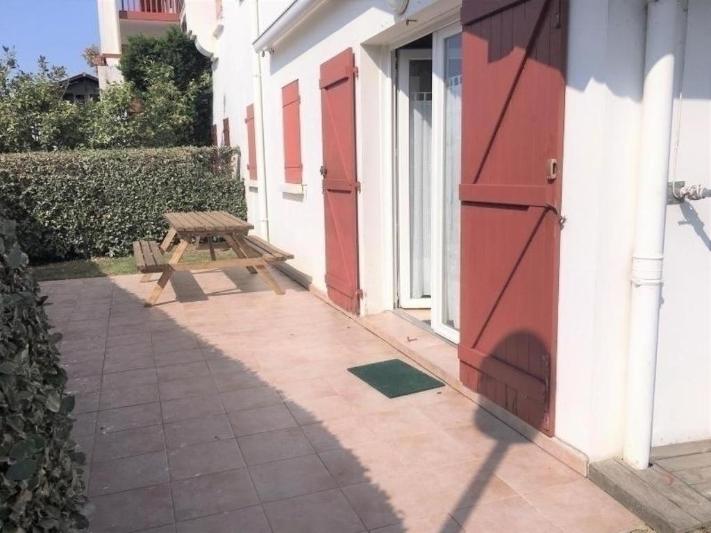 Hendaye Plage Logement Entier Avec Jardin Apartment Exterior photo